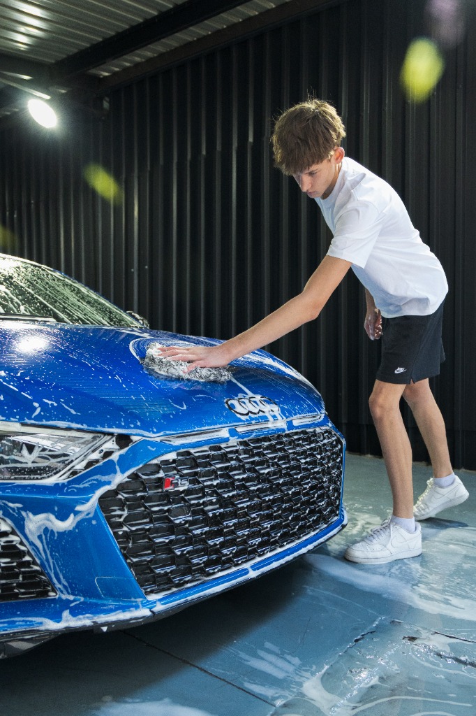Hand detailing Audi RS - Omega Mobile Detailing